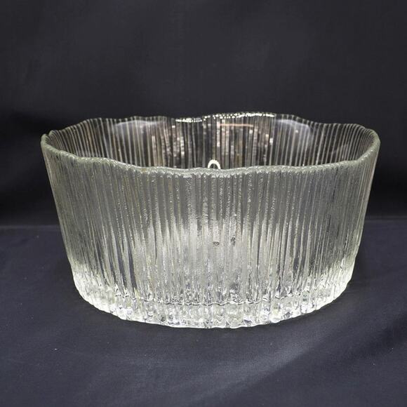 LIittala Finland Ultima Thule Tapio Wirkkala Bowl 9.25 inch Fruit Salad
